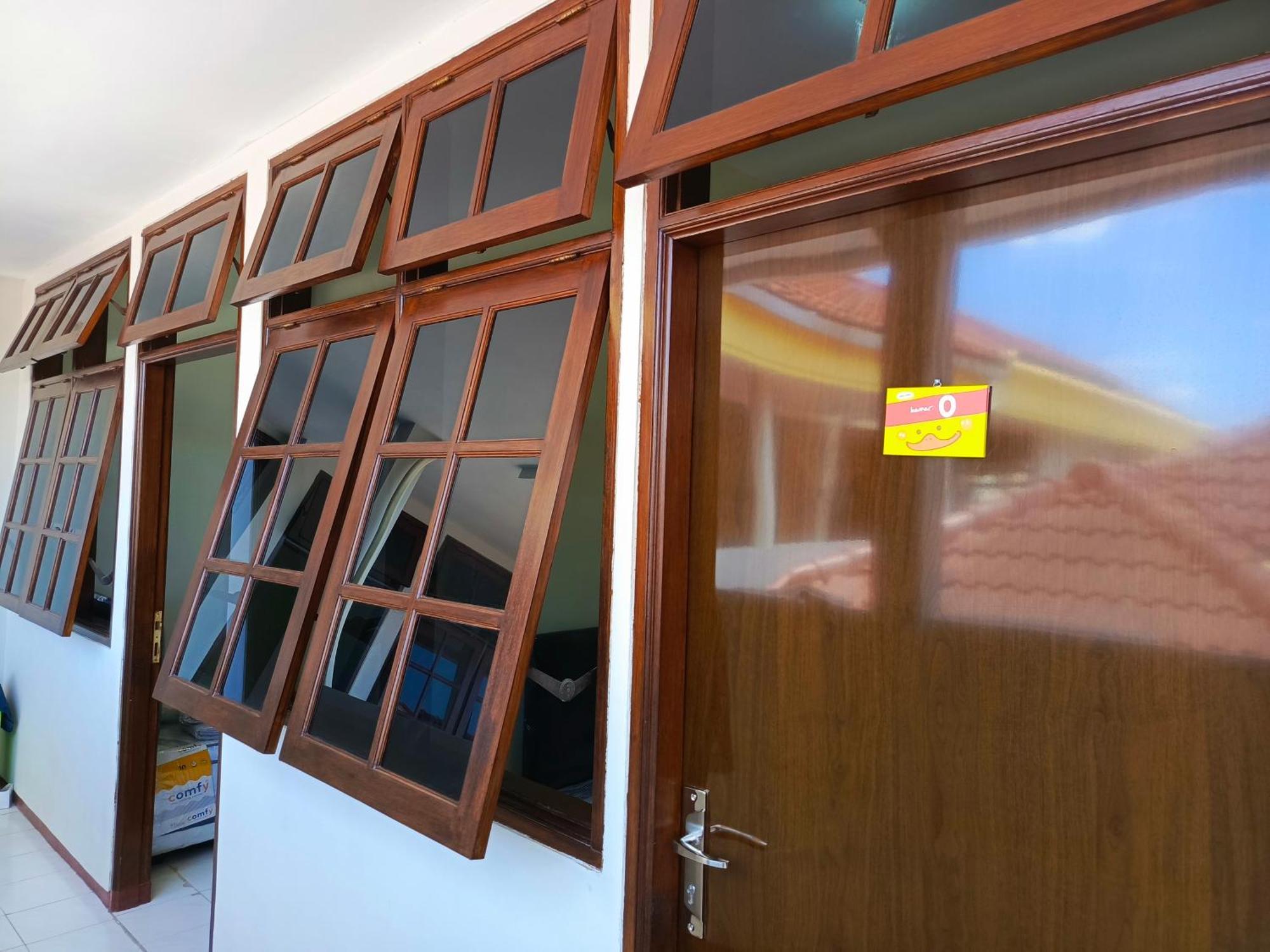 Bebek Kuning Residence Blimbing  Exteriör bild