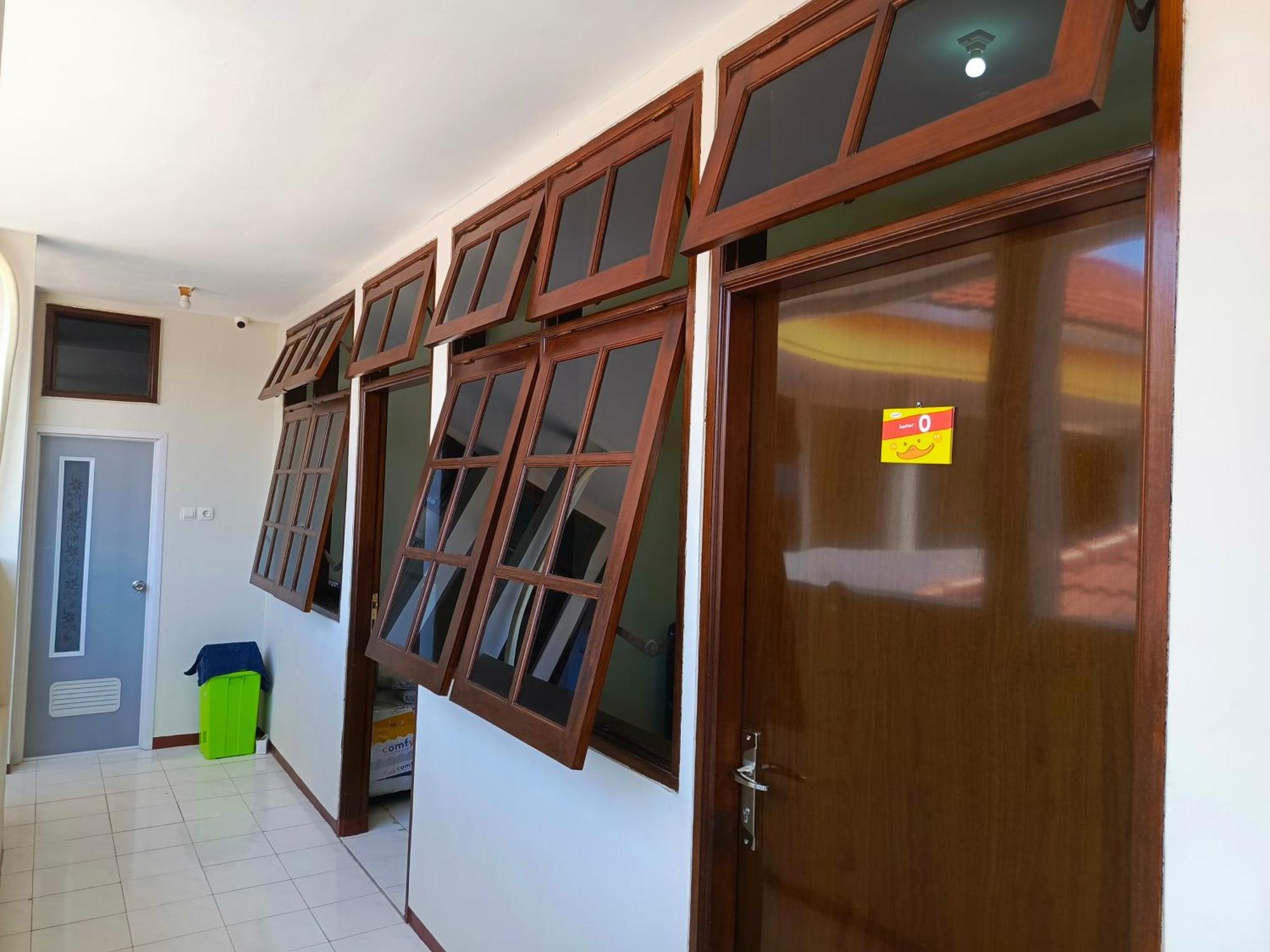 Bebek Kuning Residence Blimbing  Exteriör bild